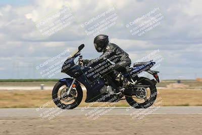media/Apr-26-2024-TrackDaz (Fri) [[c4b677d280]]/B Group/120pm (Wheelie Bump)/